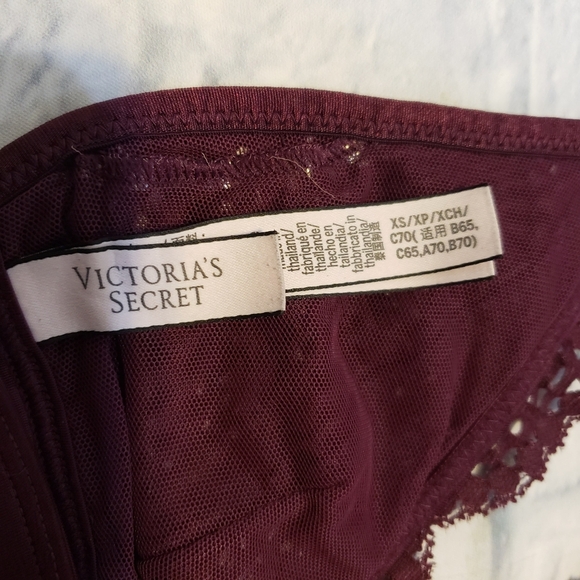 Victoria's Secret size XS Burgundy Bralette - Picture 3 of 3